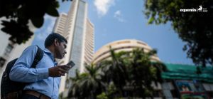 Indian Stock Market Weekly Update: Sensex and Nifty Witness Volatility as IT Selling and Rising Crude Oil Prices Weigh on Sentiment